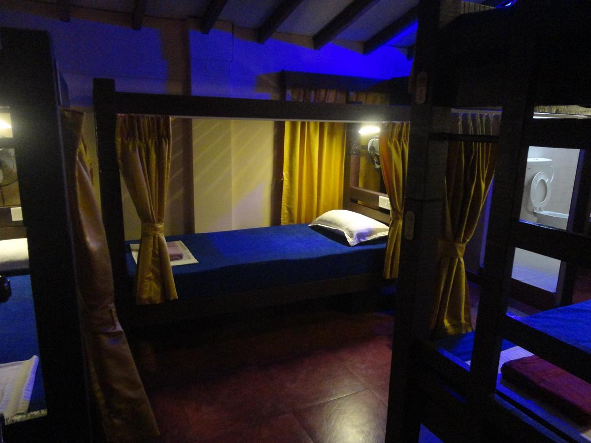 The Yuppi Hippi Female Hostel Anjuna Exteriör bild