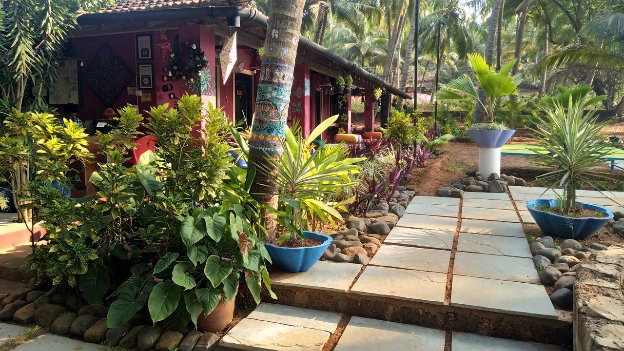 The Yuppi Hippi Female Hostel Anjuna Exteriör bild